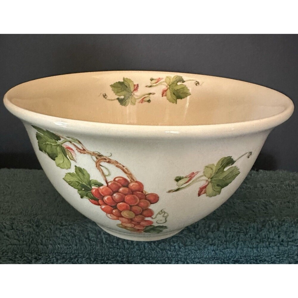 Vintage 1984 Teleflora Ceramic Bowl with Red Grape Clusters Green Leaves Vines